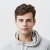 Eric Whipple<br><span class="desi">Graduate</span>